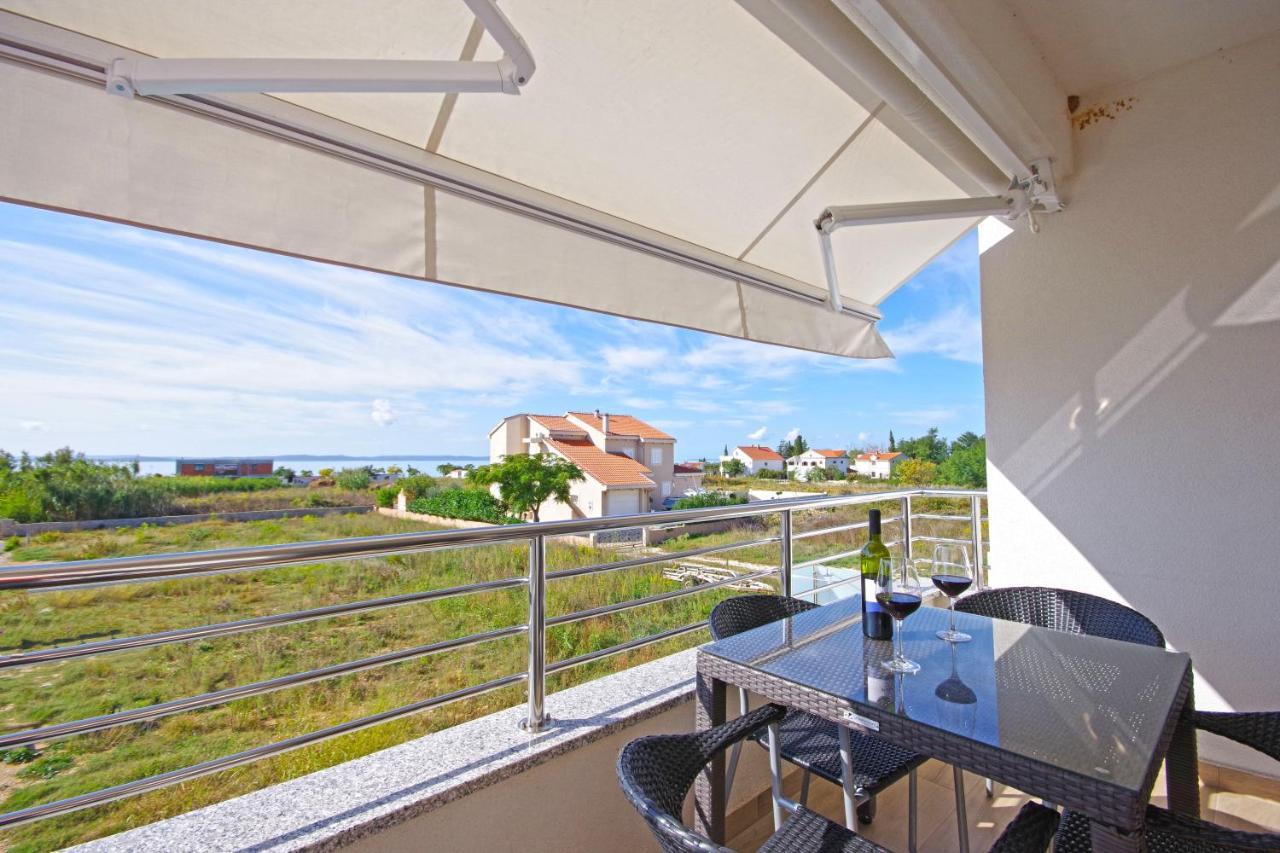 Apartment Laura Privlaka  Zewnętrze zdjęcie